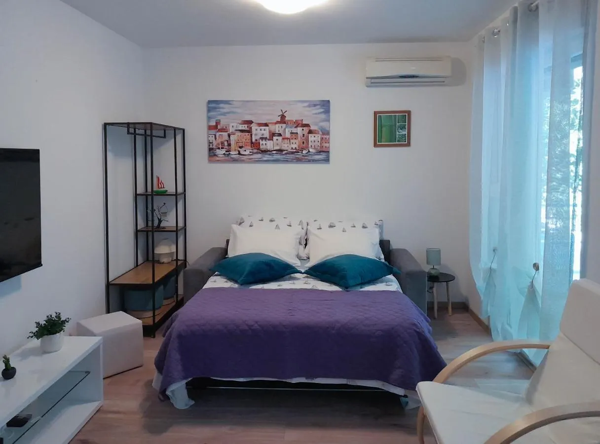Ferienwohnung Lungomare Pula 0*,